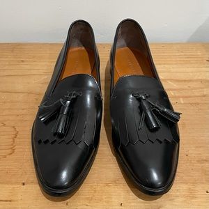 Everlane Black Leather Modern Tassel Loafers